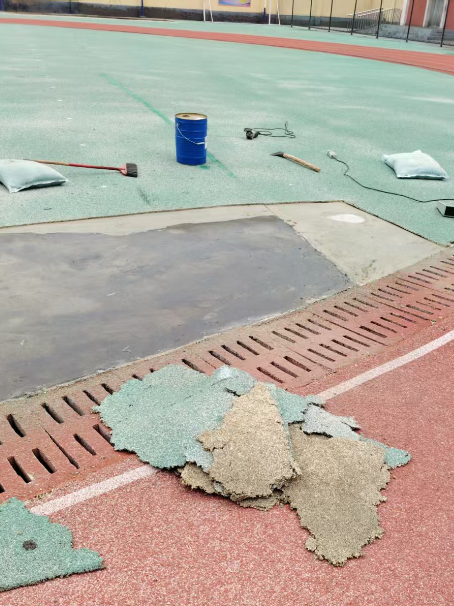 珠海球场翻新维修补、球场翻新修补改造